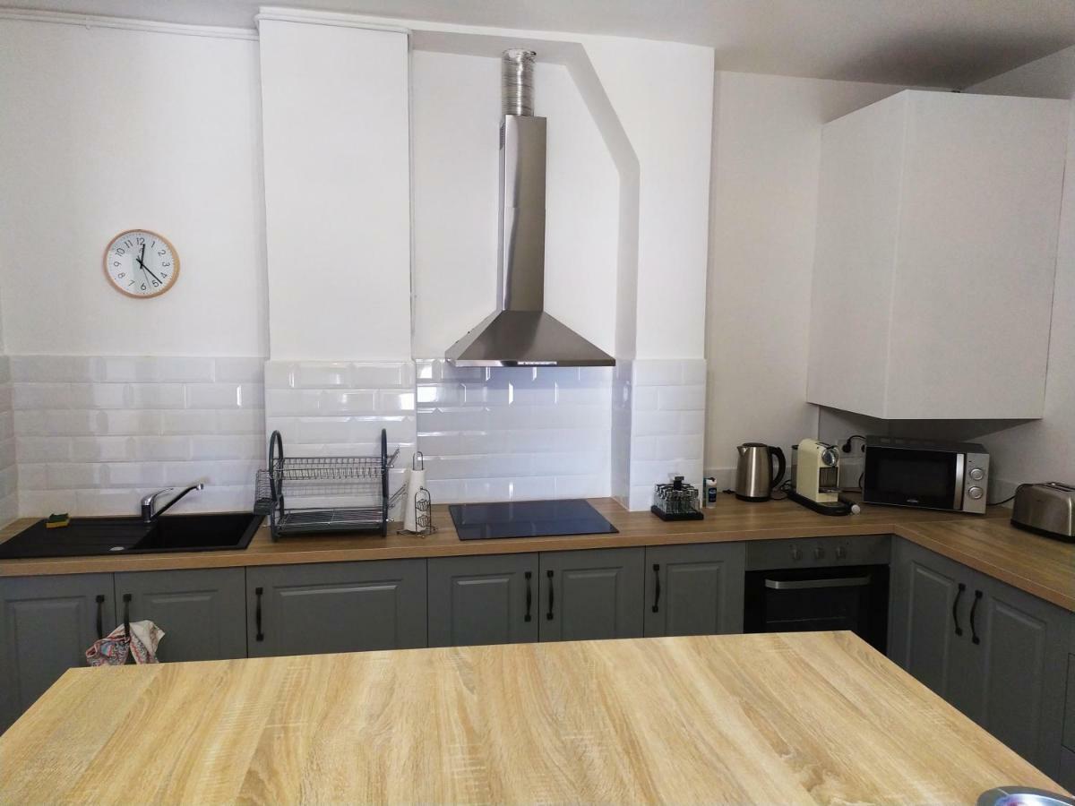 Appartement Place De La Mairie Béziers Eksteriør bilde